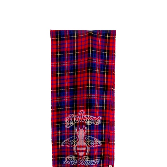 GUCCI “L’AVEUGLE PAR AMOUR” BEE PLAID SCARF NWOT. - Picture 13 of 15
